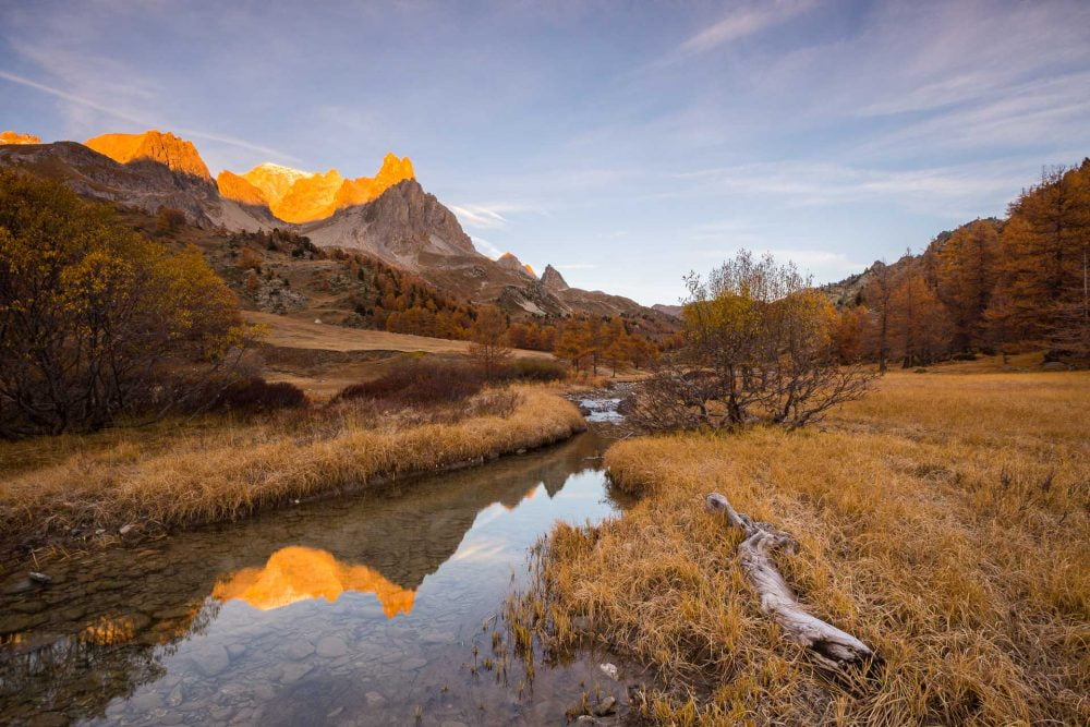 vallée de la clarée dans les cerces. Une photo de paysage de montagne