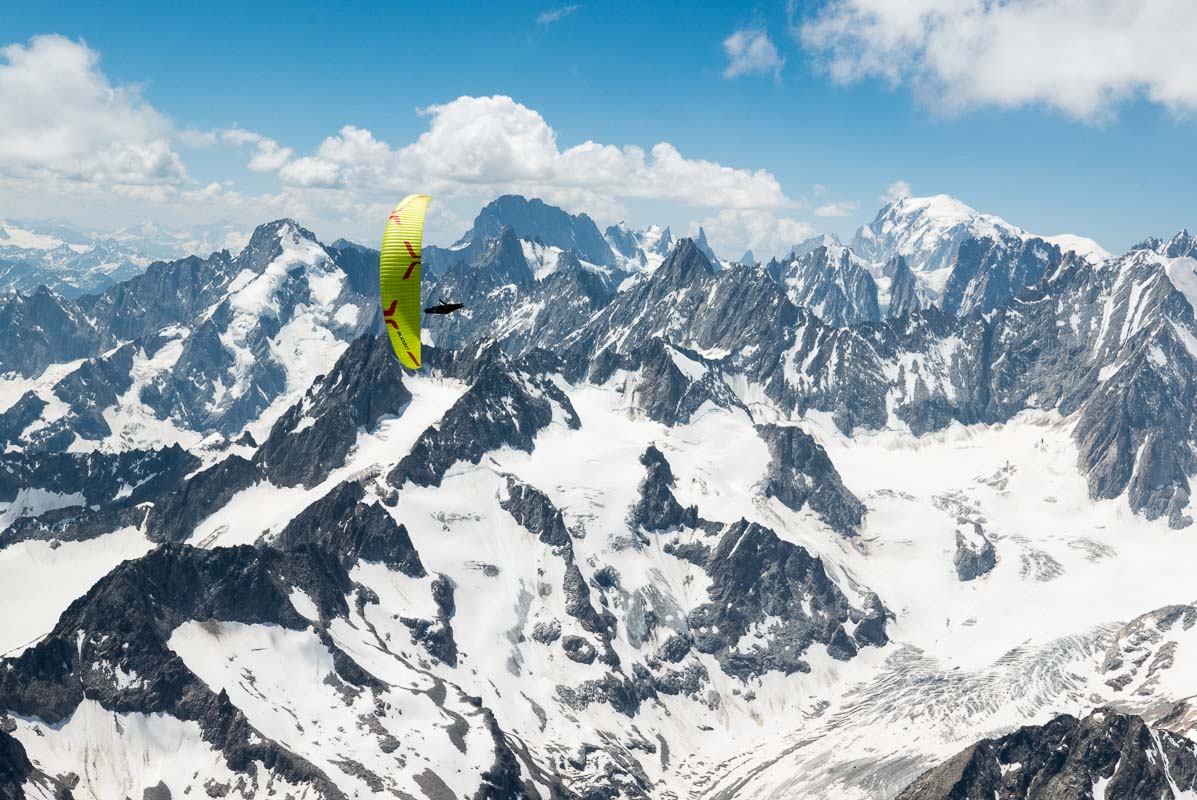 vol_bivouac_zeolite-4 jeu en vol sur la partie est du mont blanc